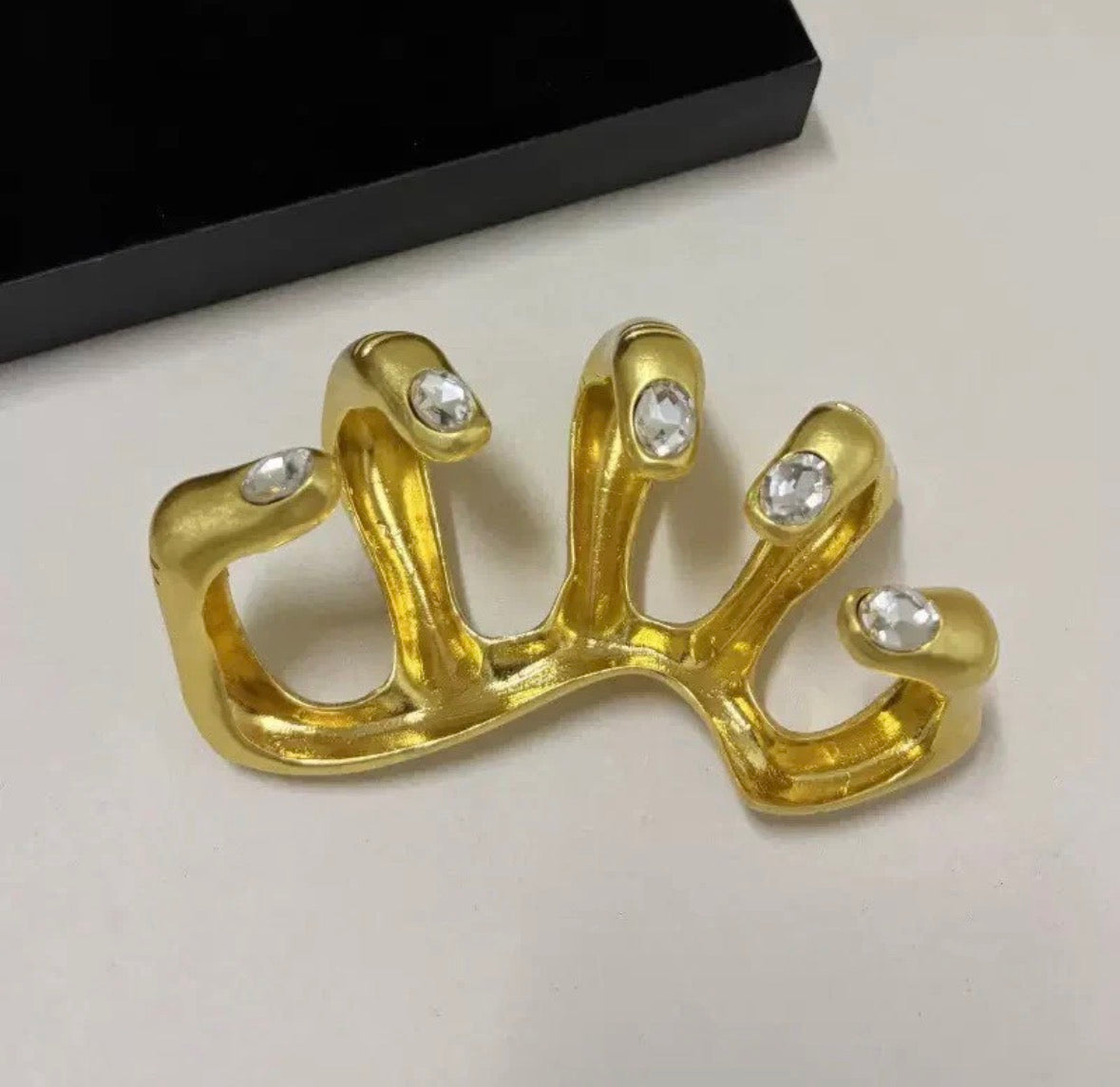 Claw Hand Ring