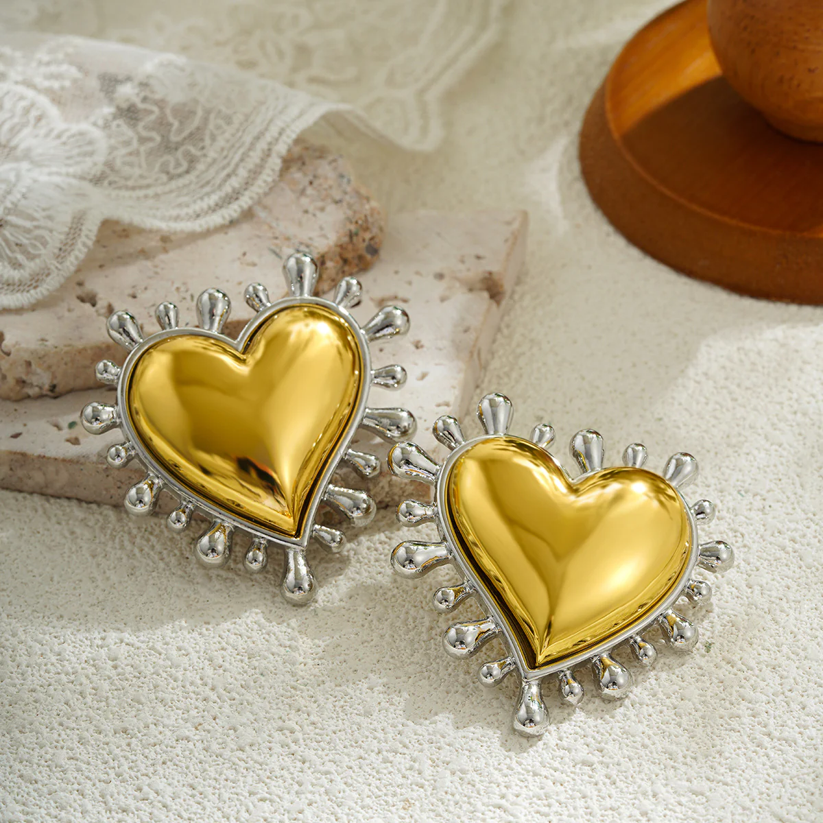 Dual Tone Heart Studs