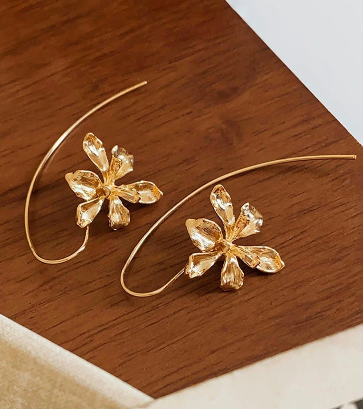 Flower Cliper Earrings