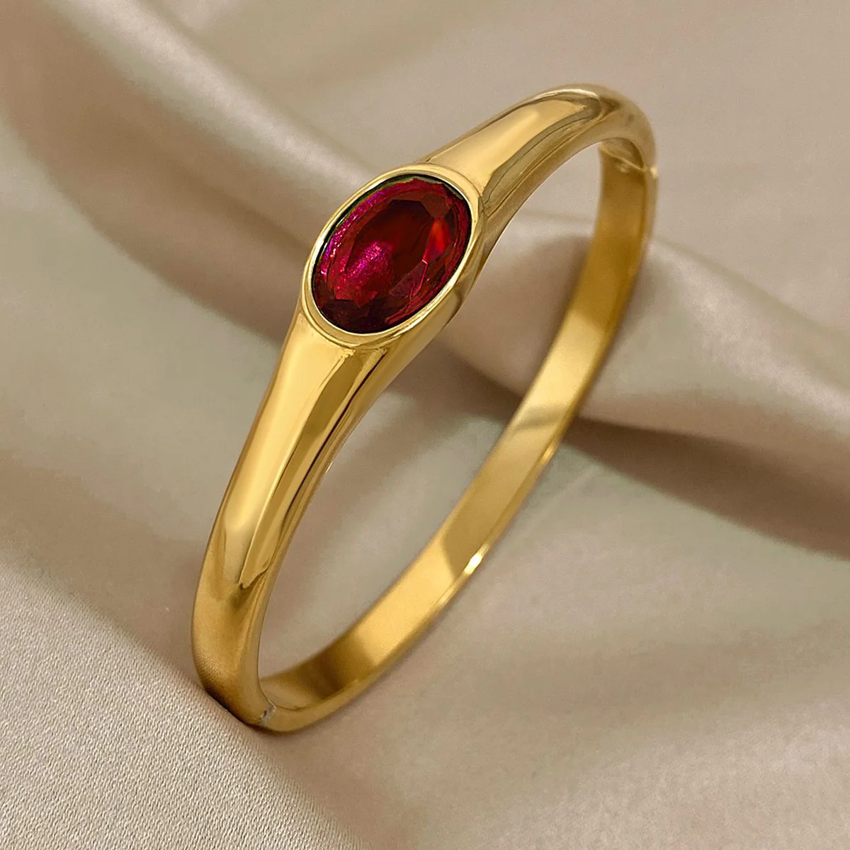Crystal Kada