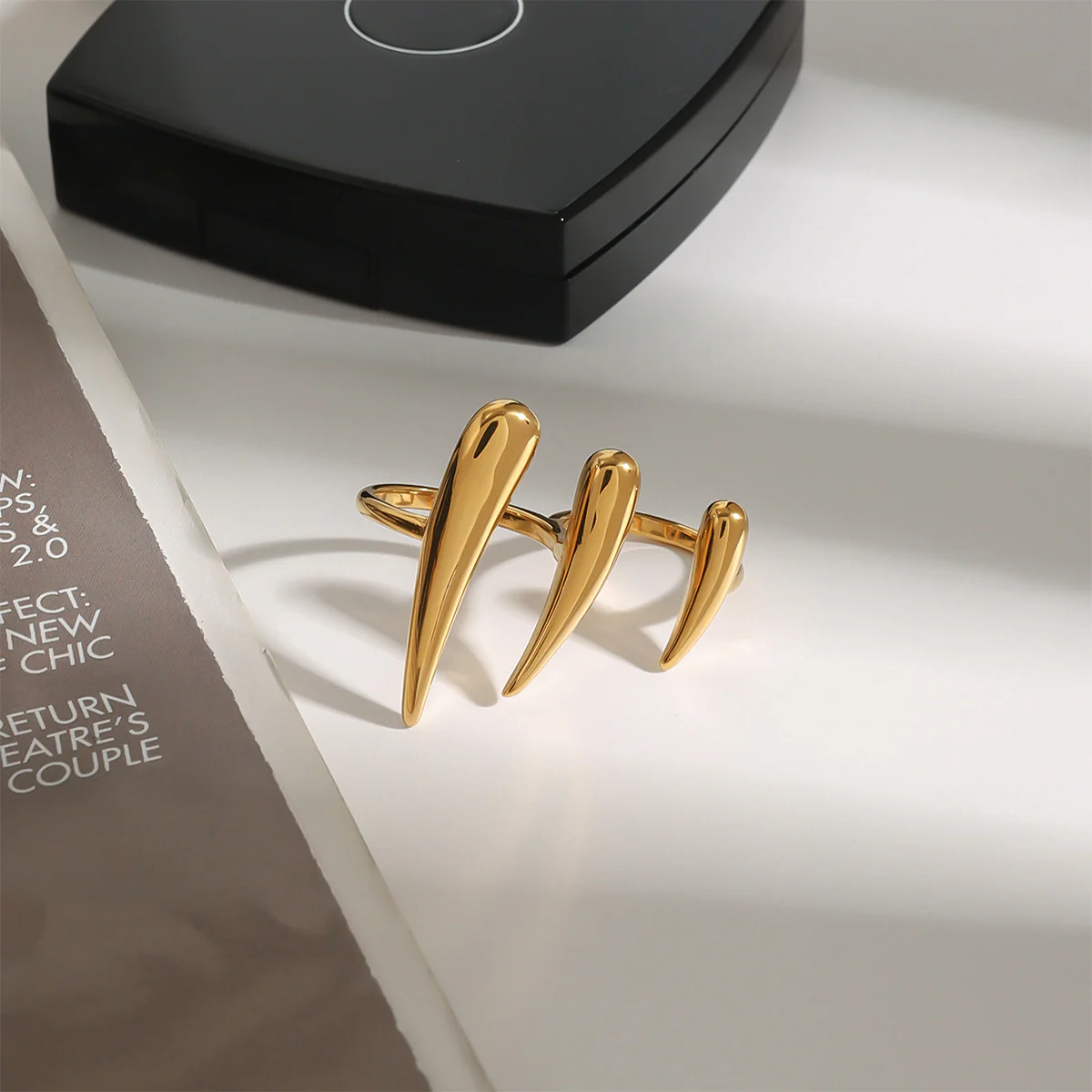 Pooky Double Finger Ring