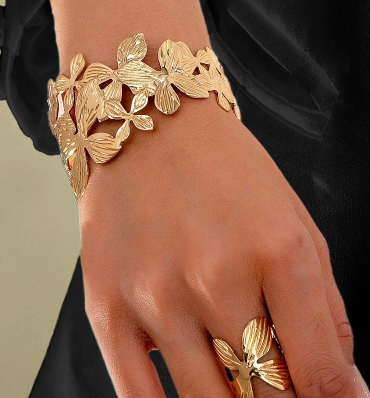 Cluttered Flowers Bracelet and Ring