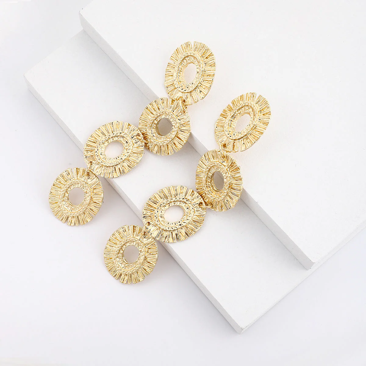 Tassel Golden Drop