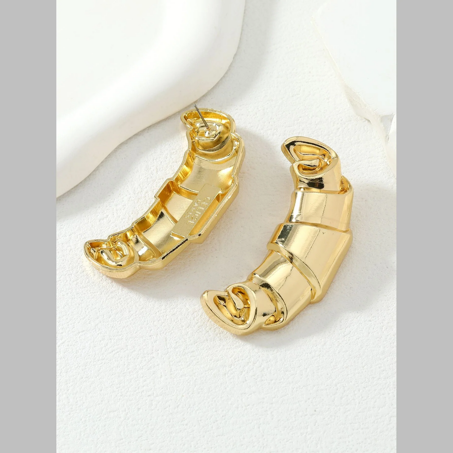 Croissant Maxi Golden Studs
