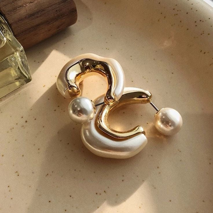 White Pearl Hoop