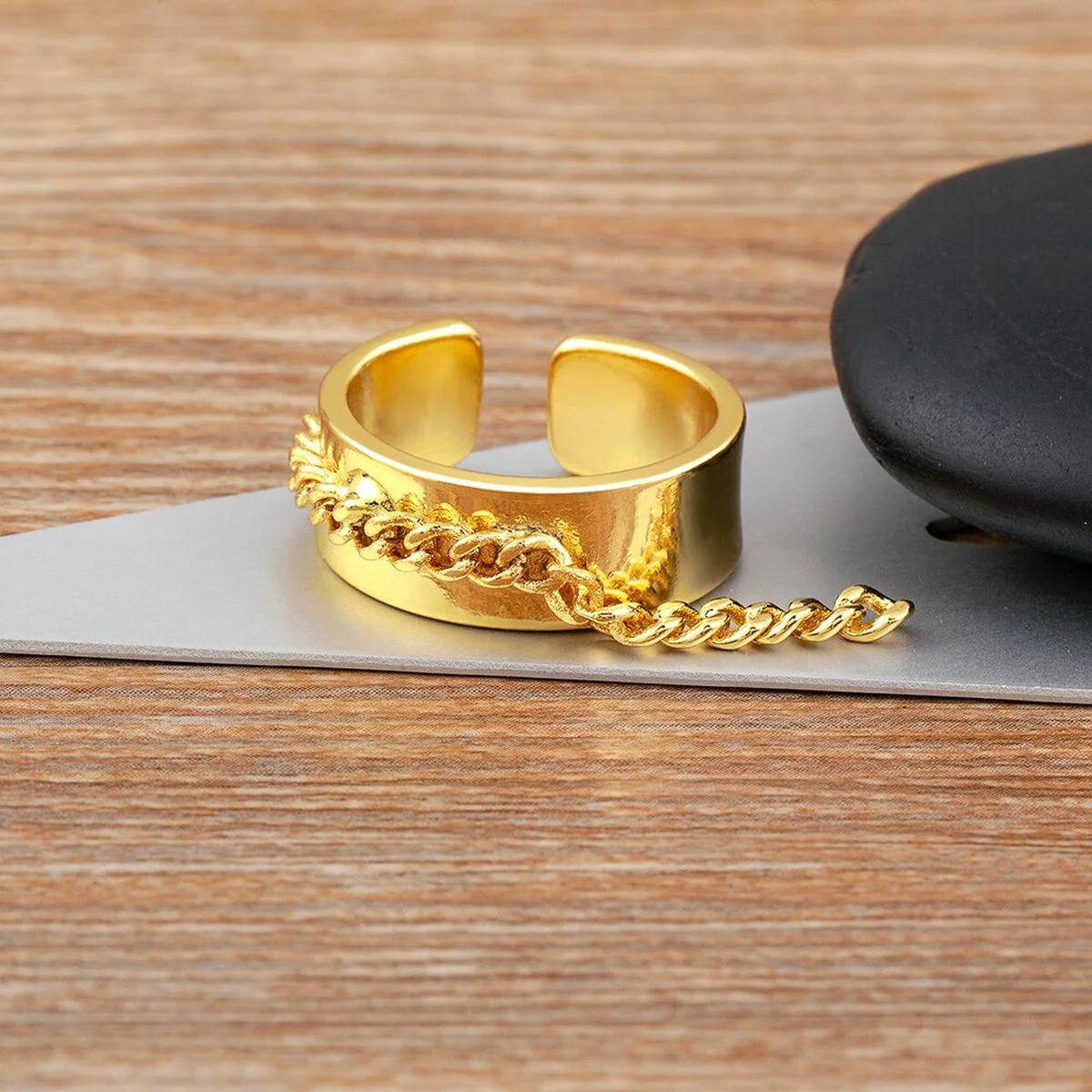 Chained Ring