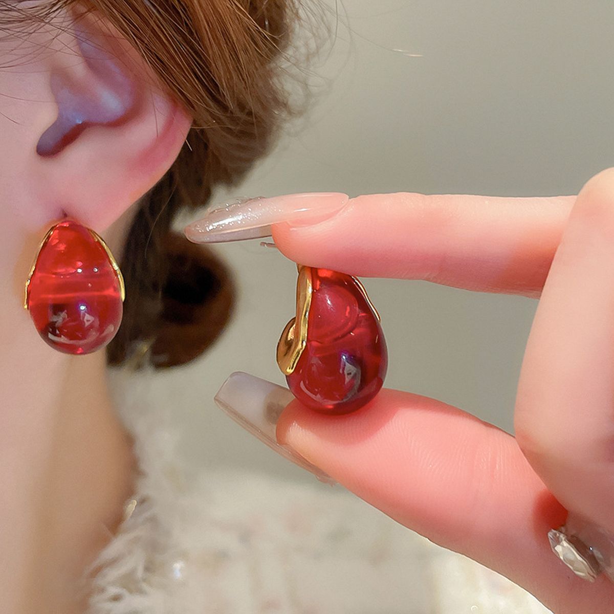 Raisin Drop Studs