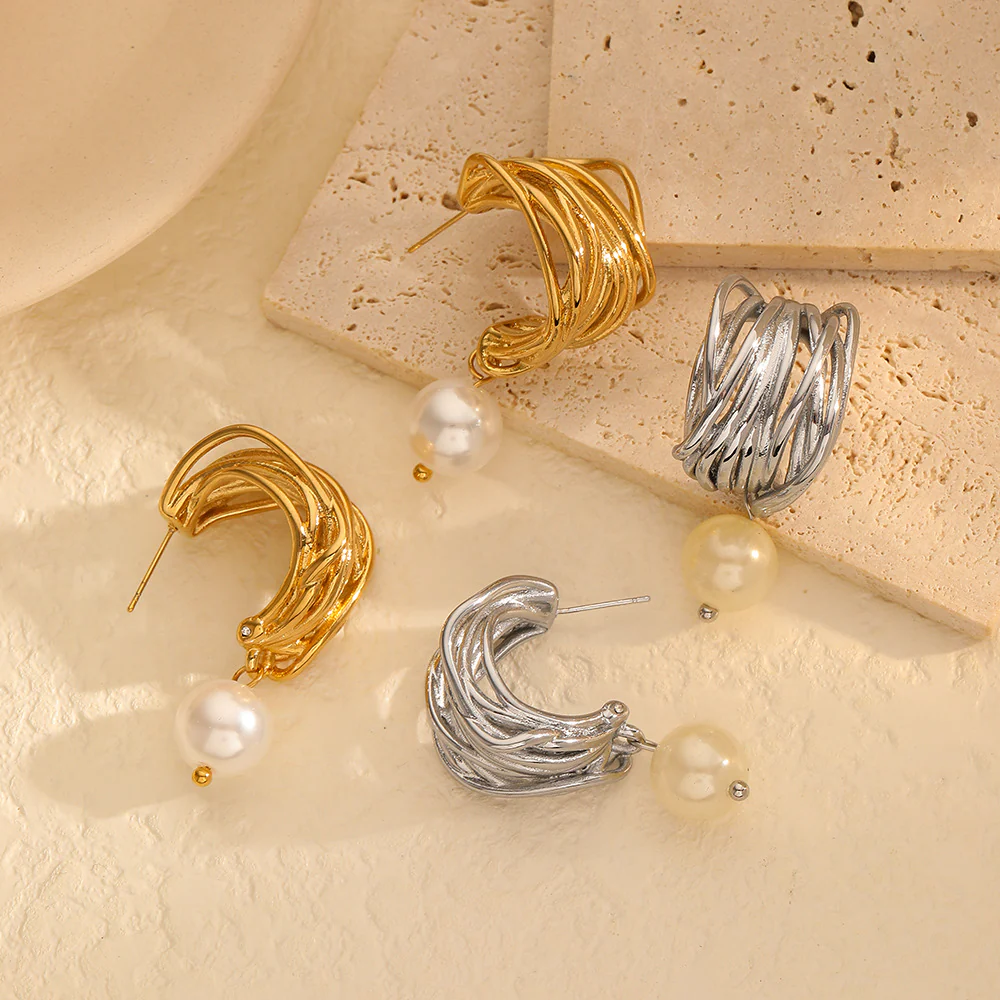 Wired Pearl Drop Huggies