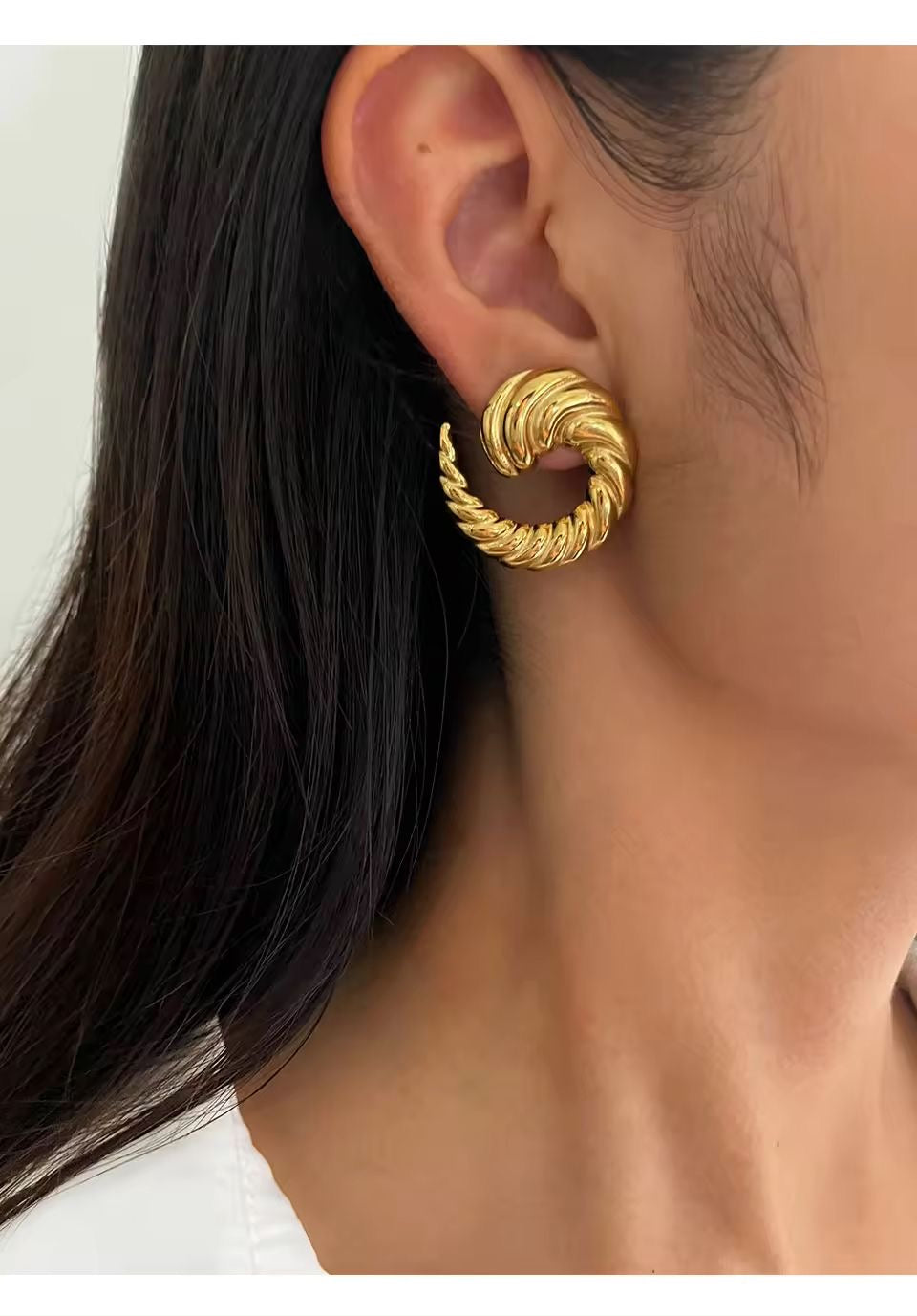 Snail Stud Earrings