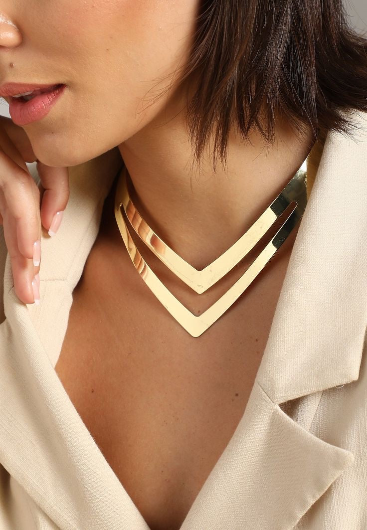 Double V Necklace