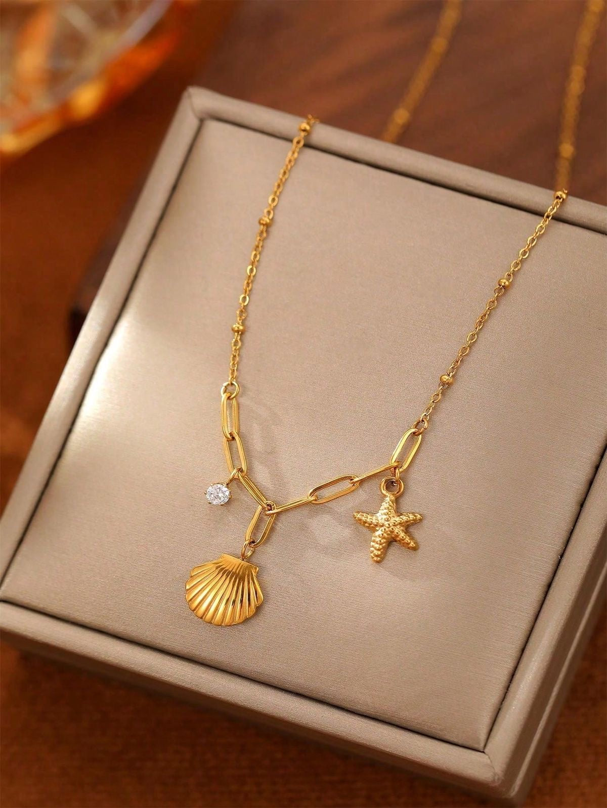 Shell Star Necklace