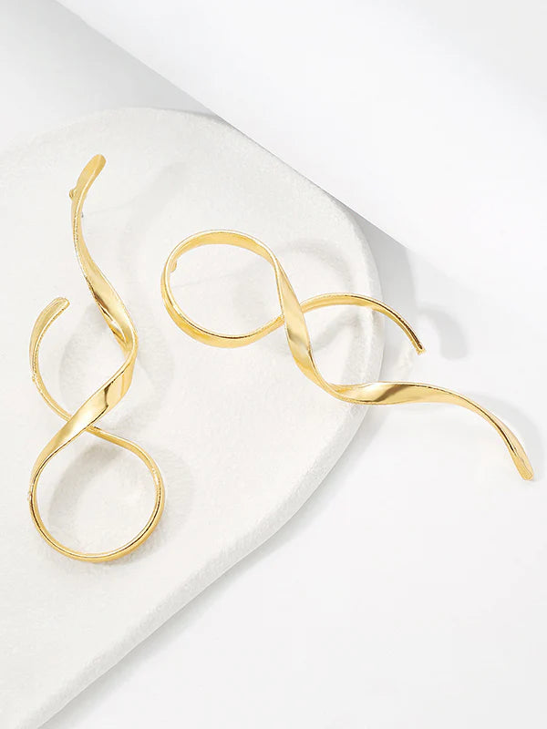 Geometric Golden Bow Earrings