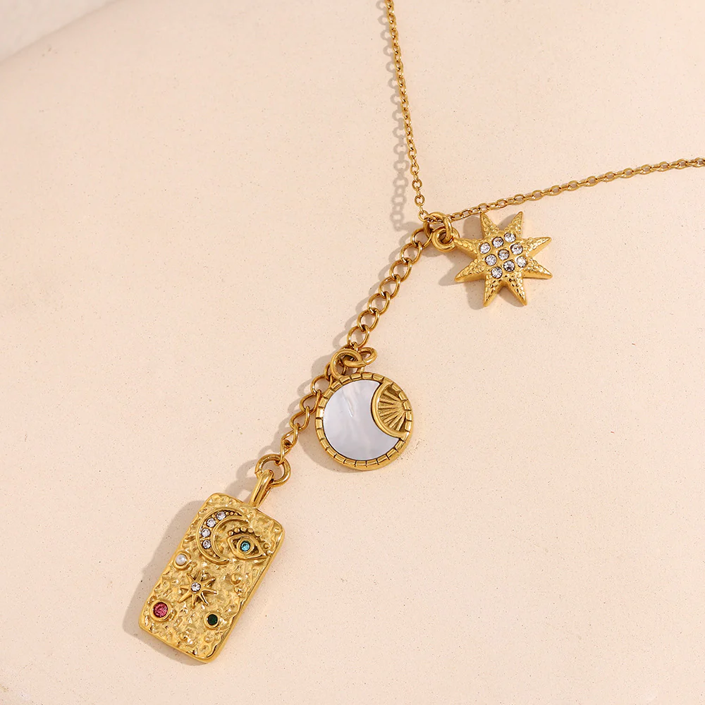 Star Moon Charm Motif Necklace