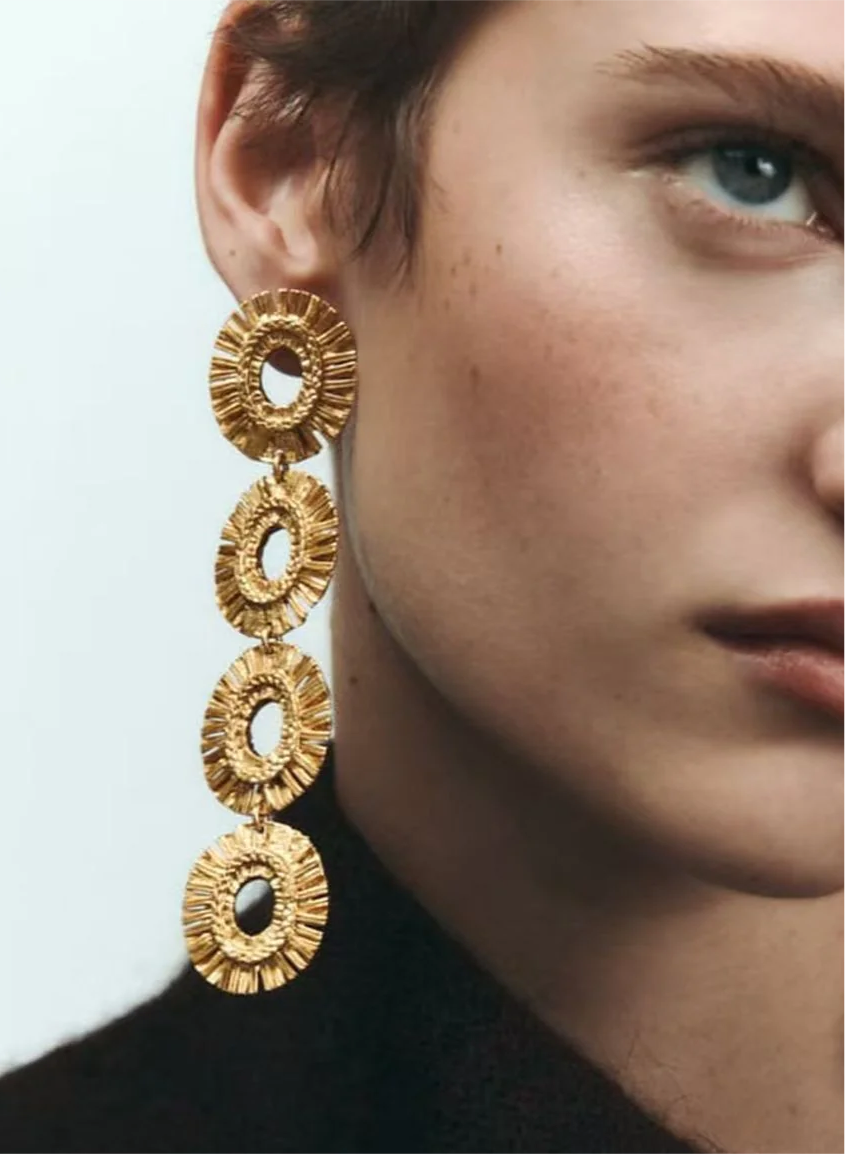 Tassel Golden Drop