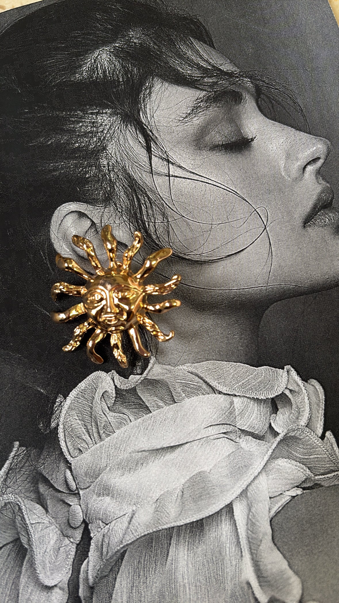 Suraj Stud Earrings