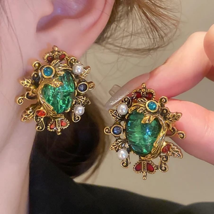 Majesty Emerald Studs