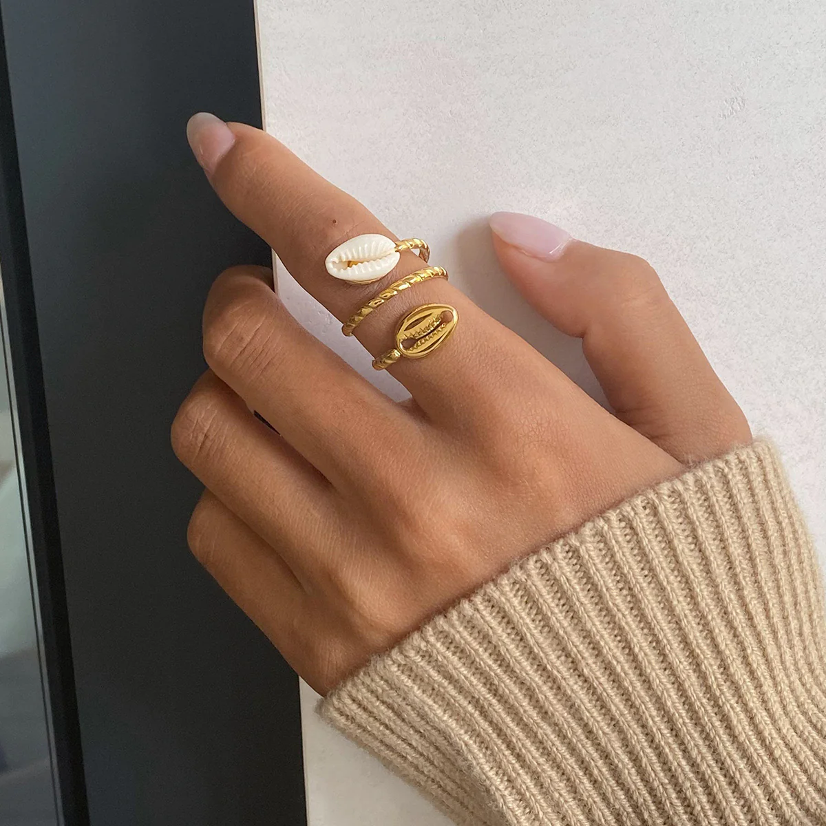 Shell Statement Ring