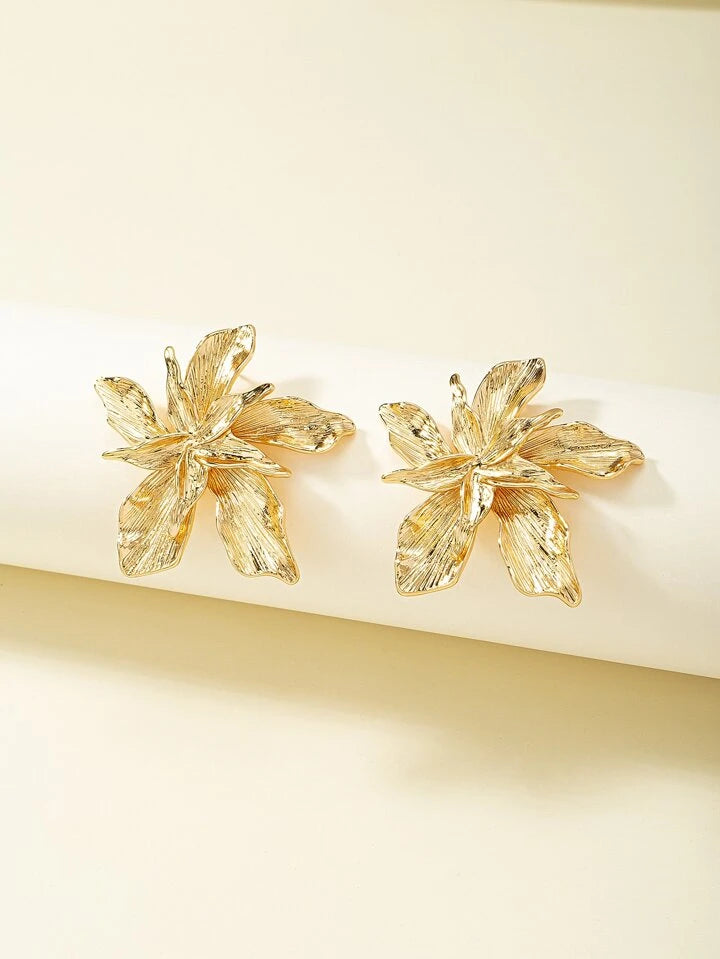 Golden Daisy Earrings