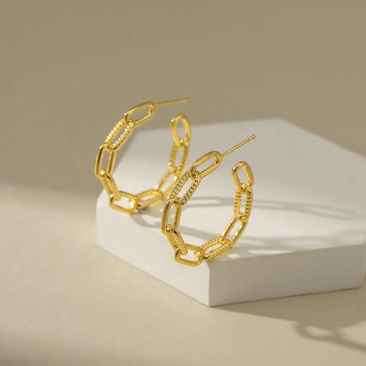 Link Hoops