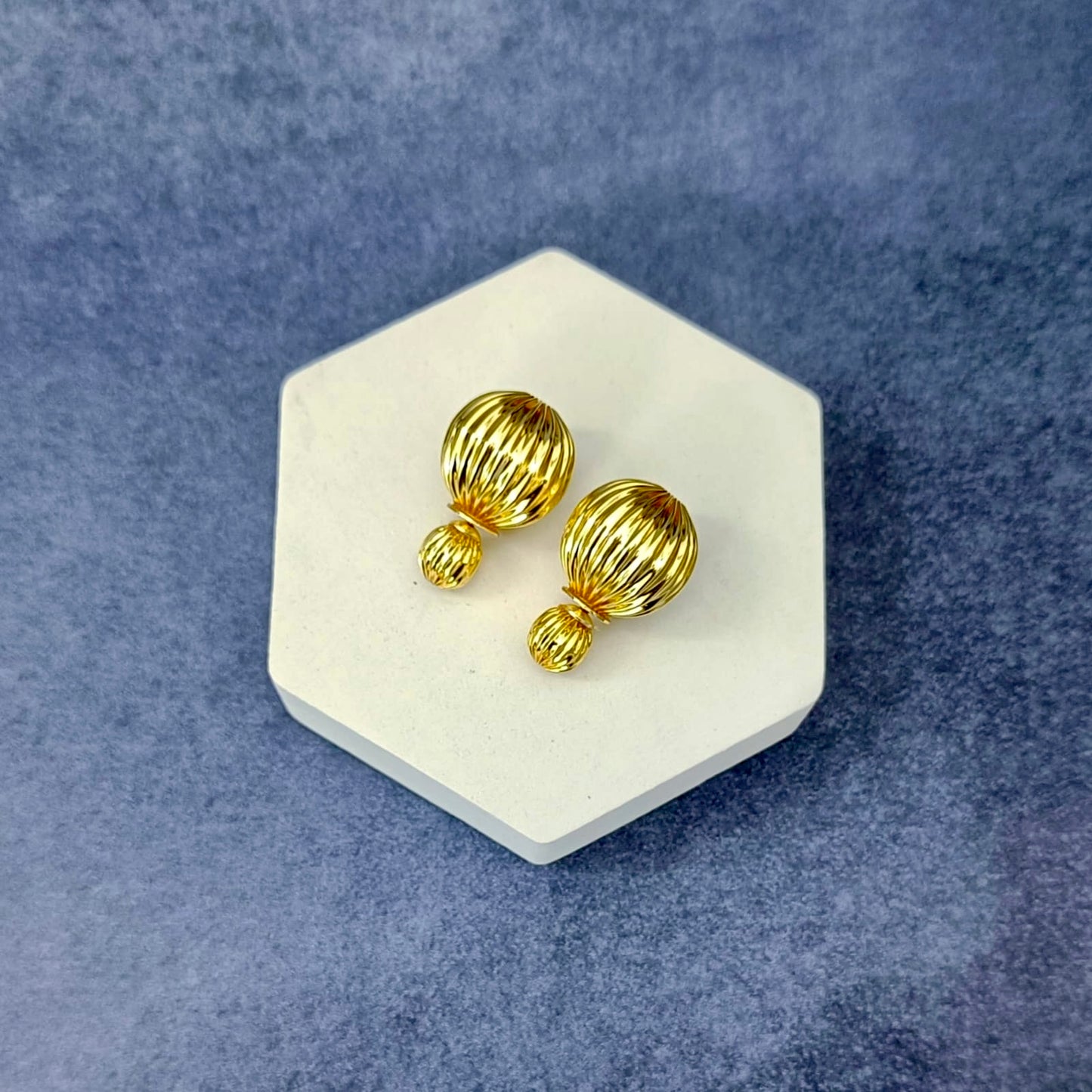 Shell Ball Front and Back