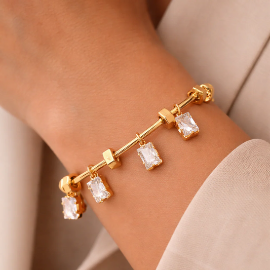 Hanging Diamond Kada