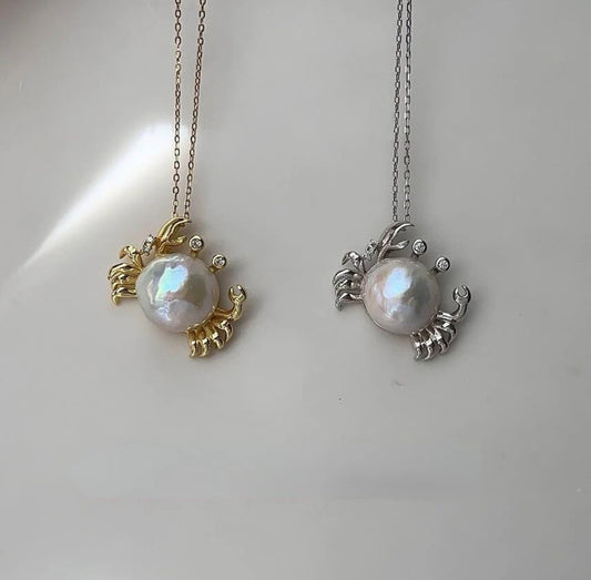 Crab Pendant Necklace
