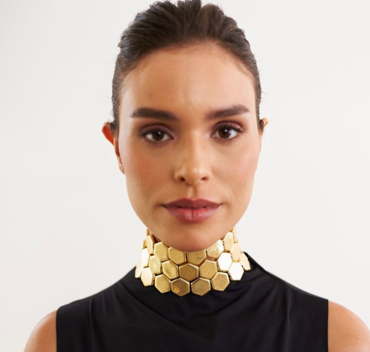 Hexagon Triple Line Choker