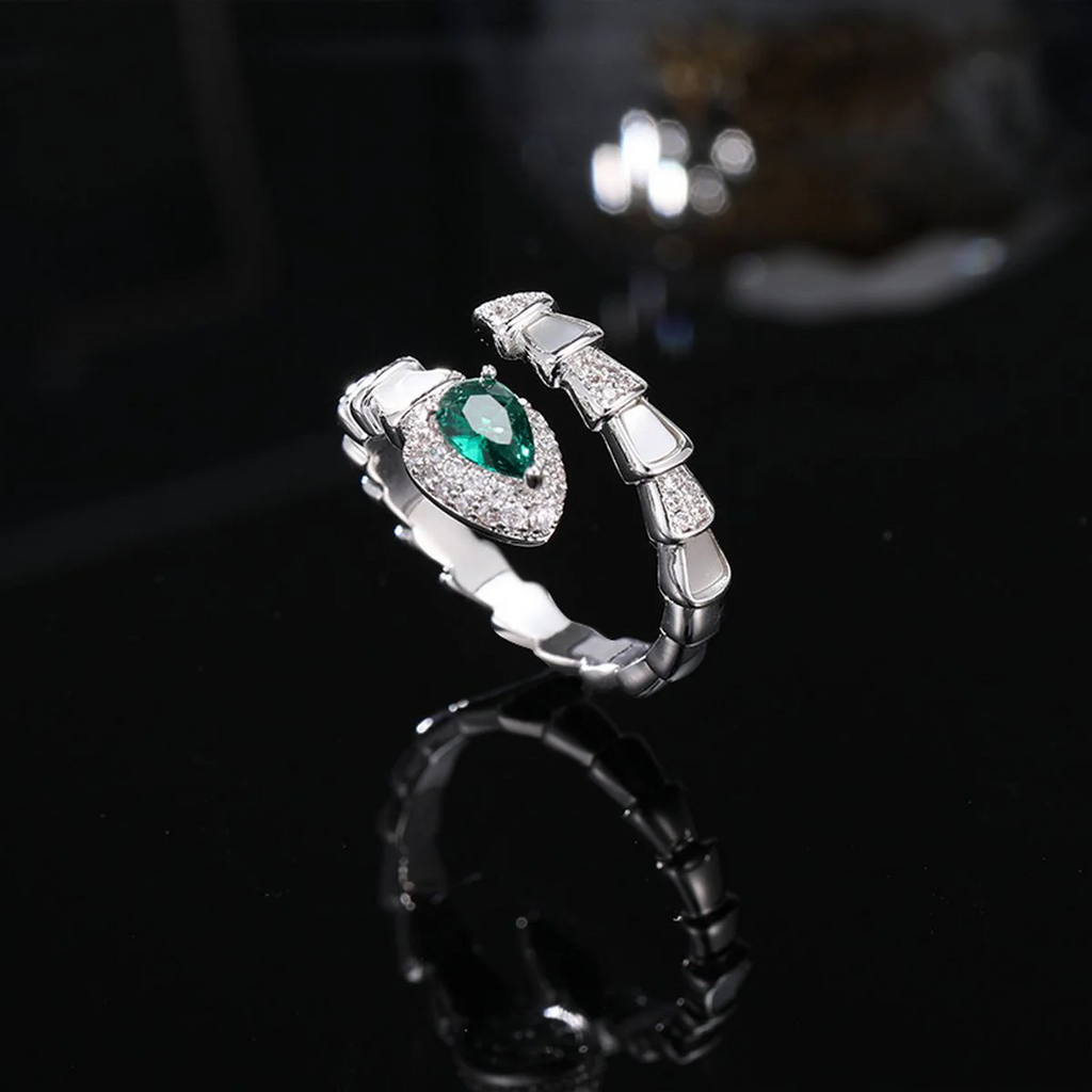 Emerald Snake White Silver Ring