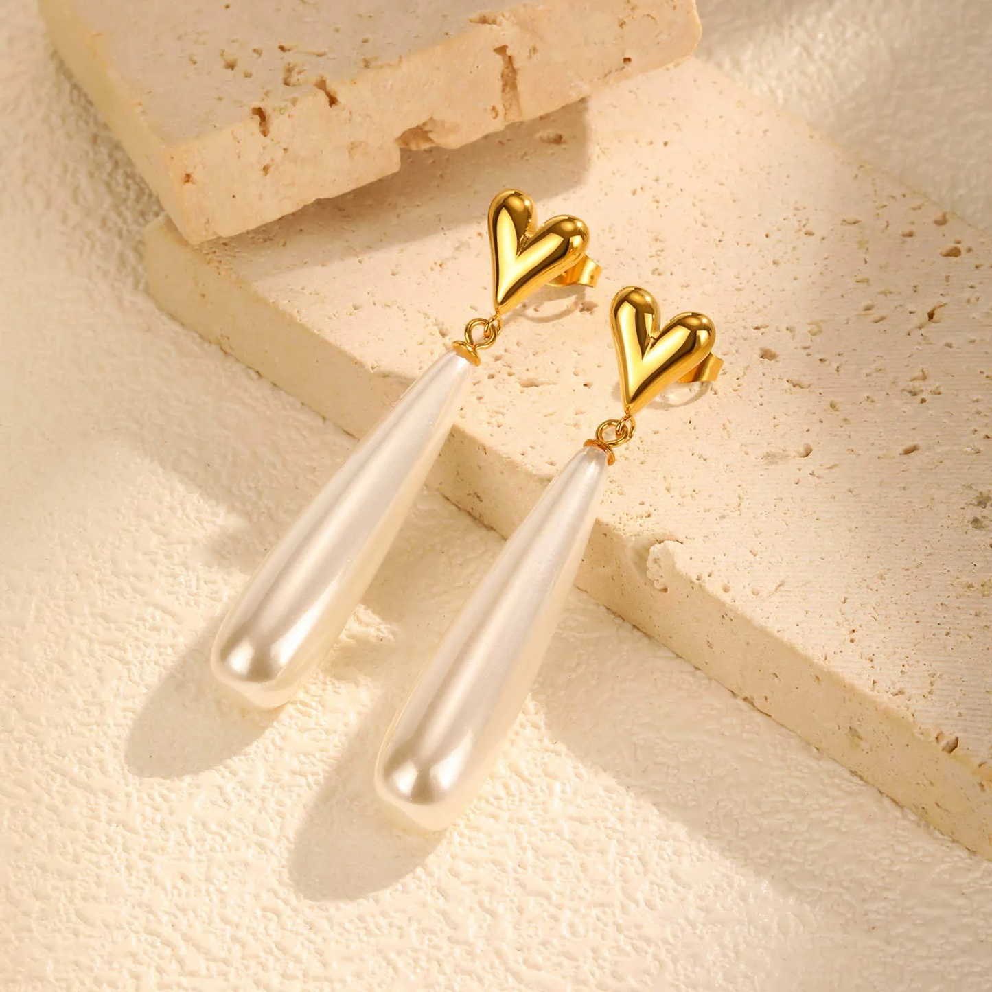 Heart Drop Pearl Earrings