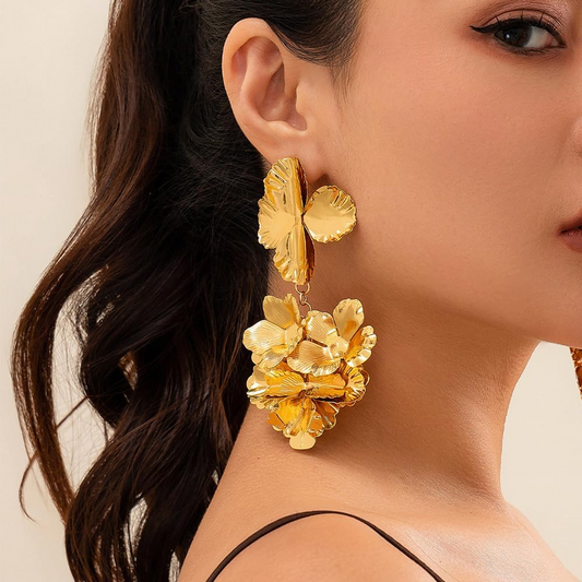 Crumped Golden Earrings