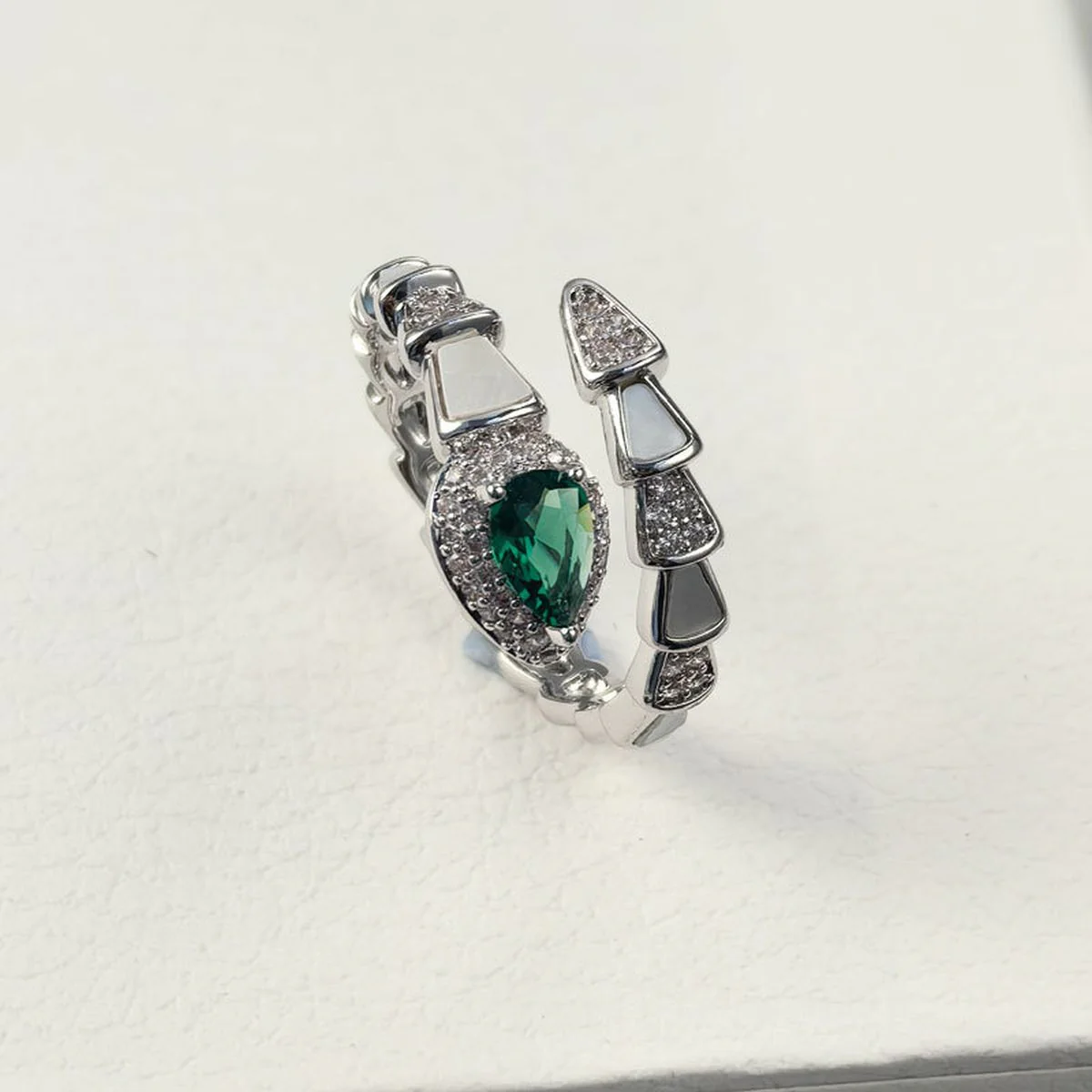 Emerald Snake White Silver Ring