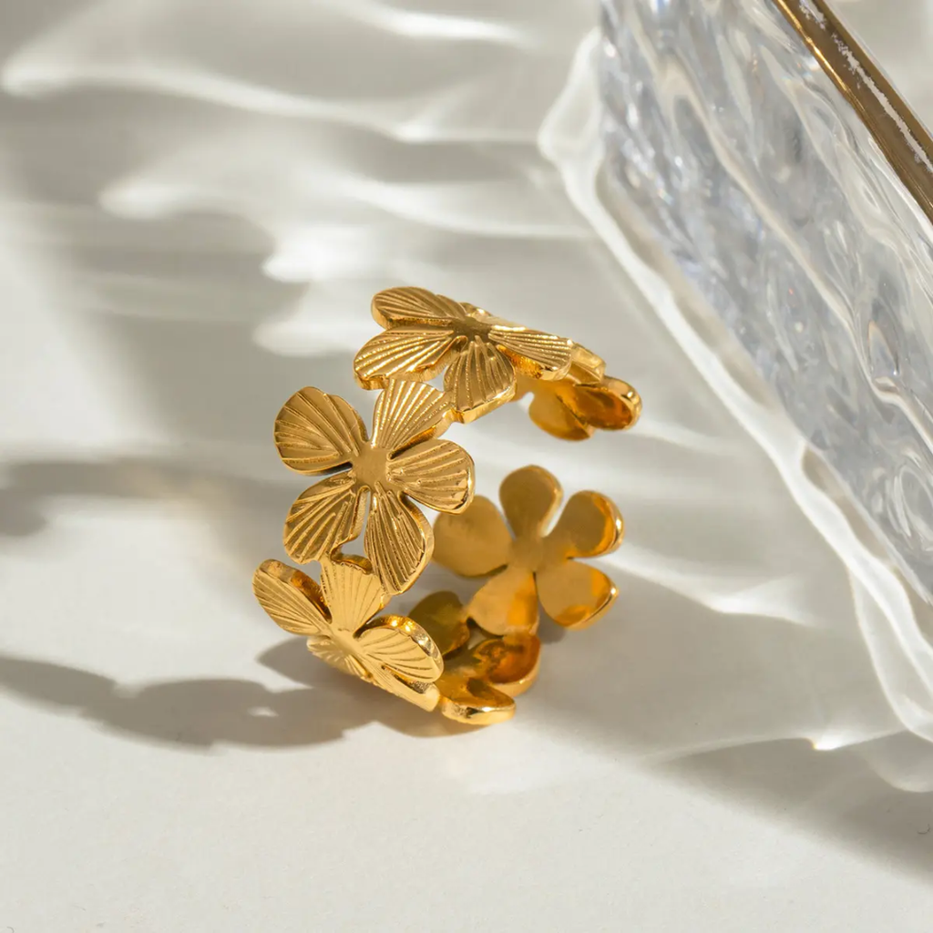 Floret Band Ring