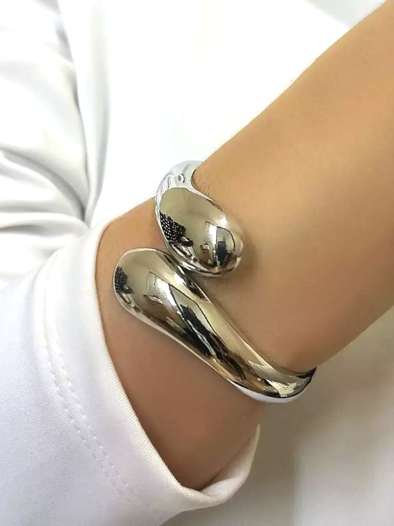 Double Drop Bangle
