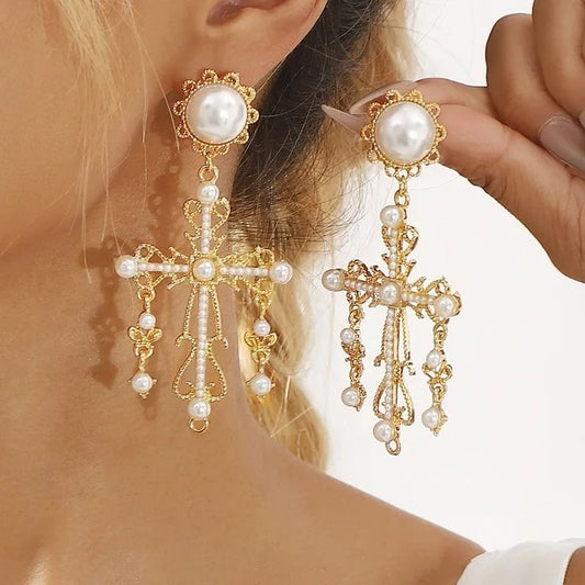 Pearl Drip Earrings