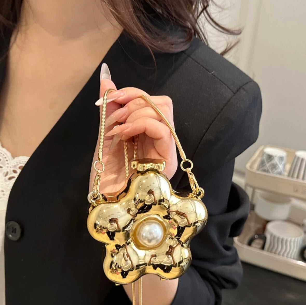 Pearl Flower Clutch Bag