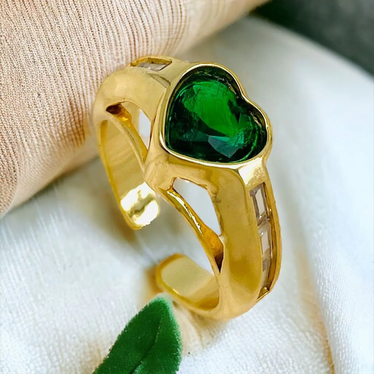 Emerald Heart Ring