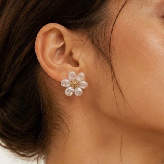 Flower Pearl Stud Earrings