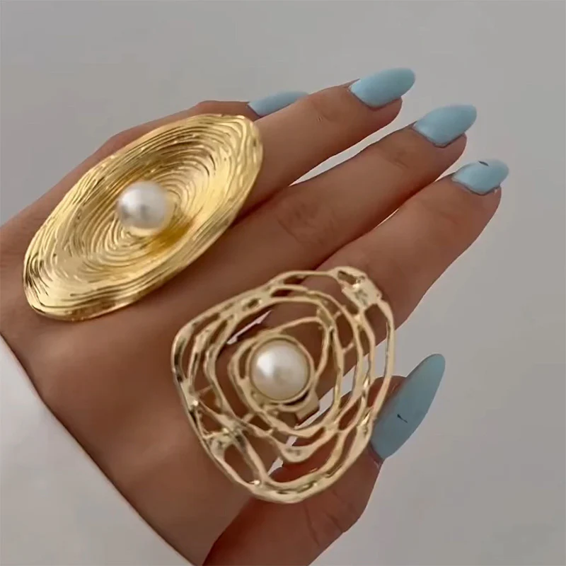 Honeycomb Pearl Ring