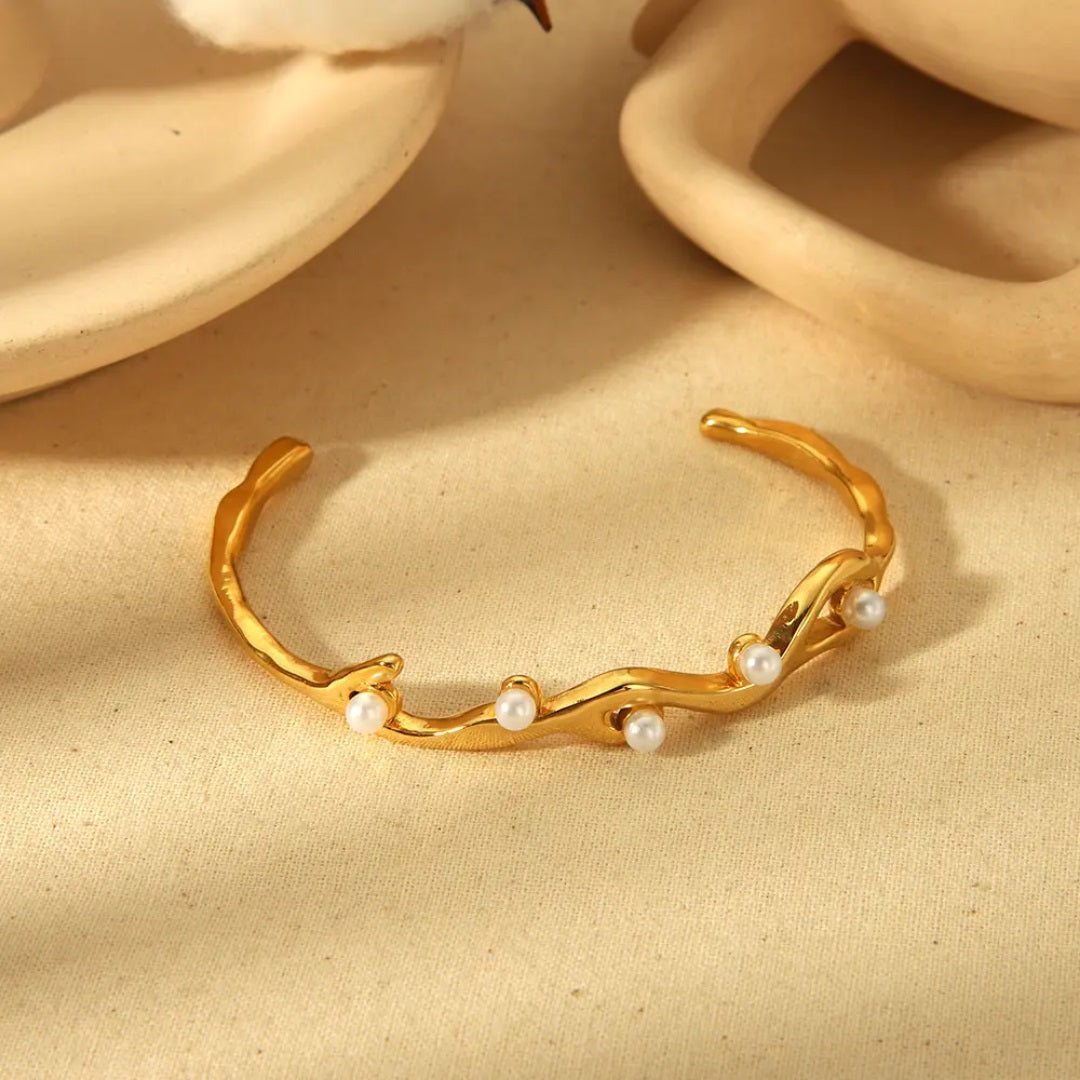 Zig Zag Pearl Kada
