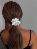 Flower Pearl Golden Hair Tie