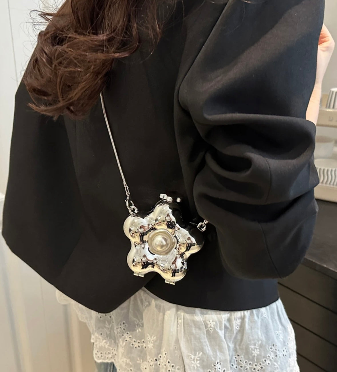 Pearl Flower Clutch Bag