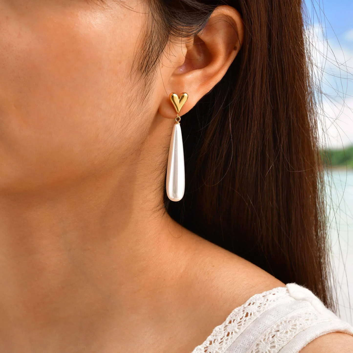 Heart Drop Pearl Earrings