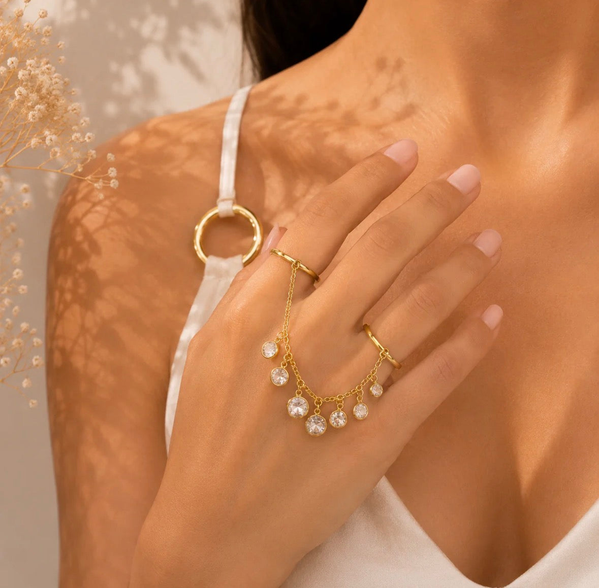 Diamond Hanging Double Finger Ring