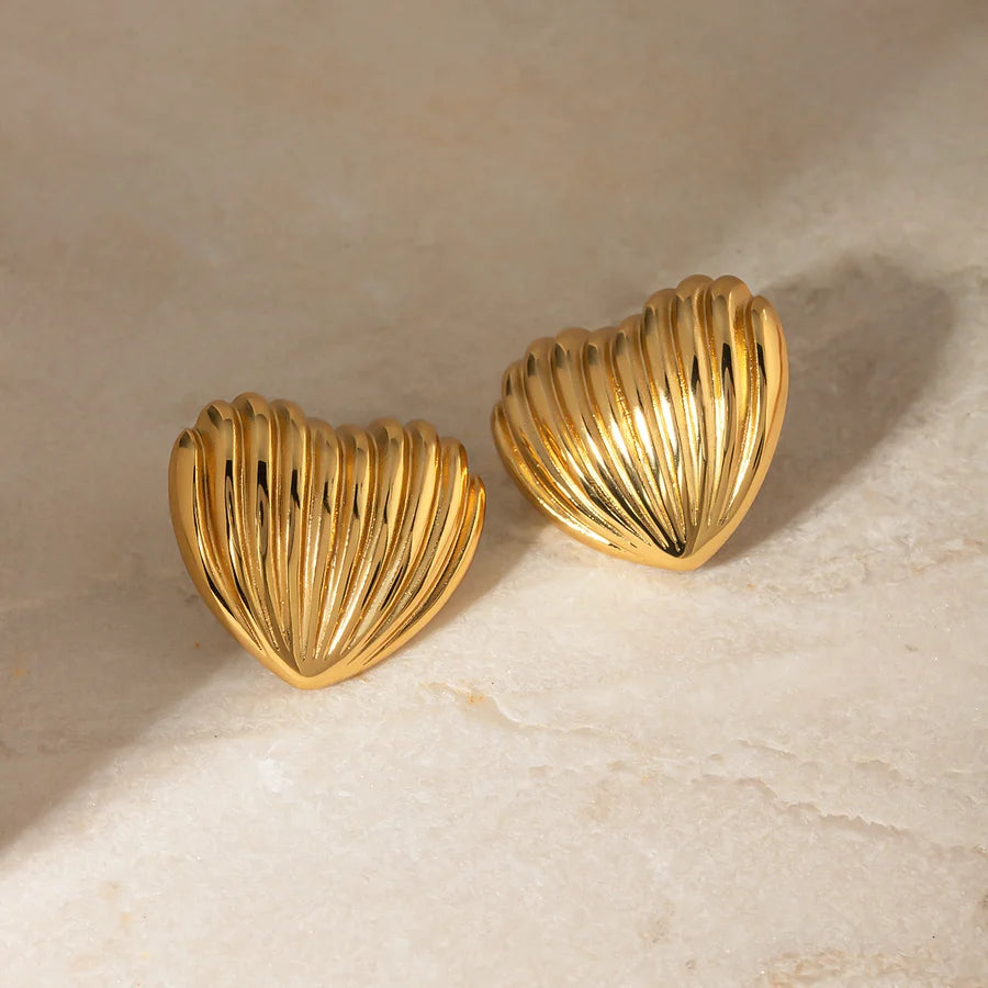 Puffed Heart Stud