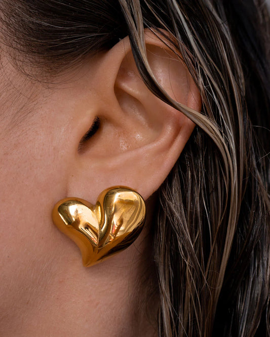 Curvy Heart Studs