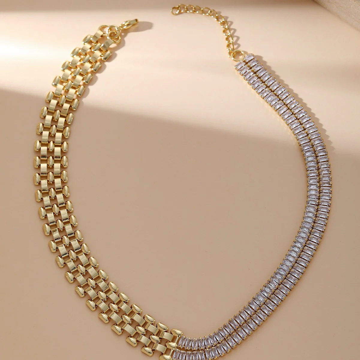 Half Link Necklace