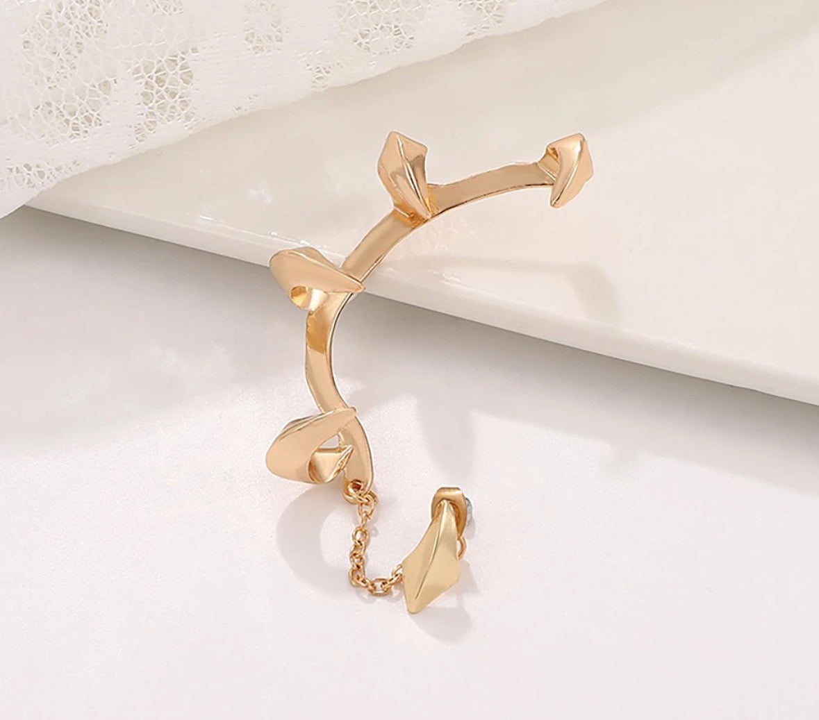 Claw Earcuff (Single)
