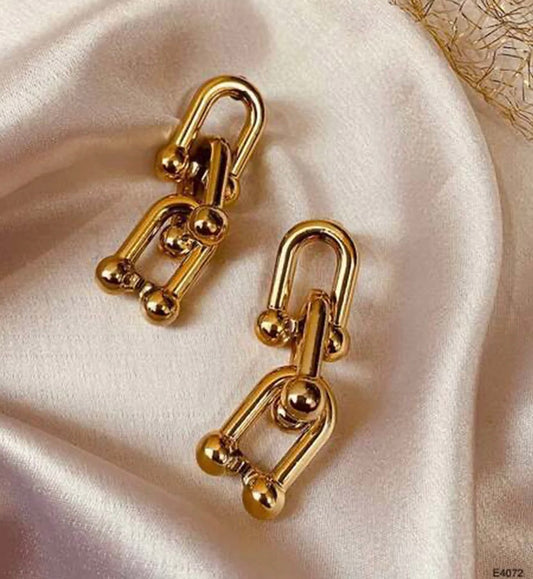 Linked Earrings