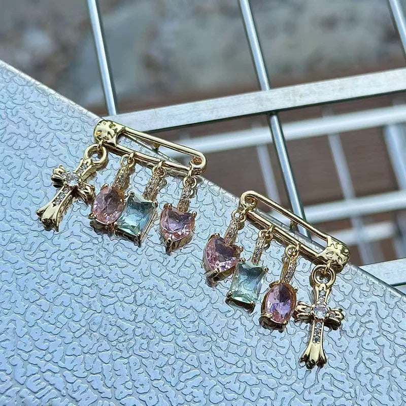 Pin Hanging Studs
