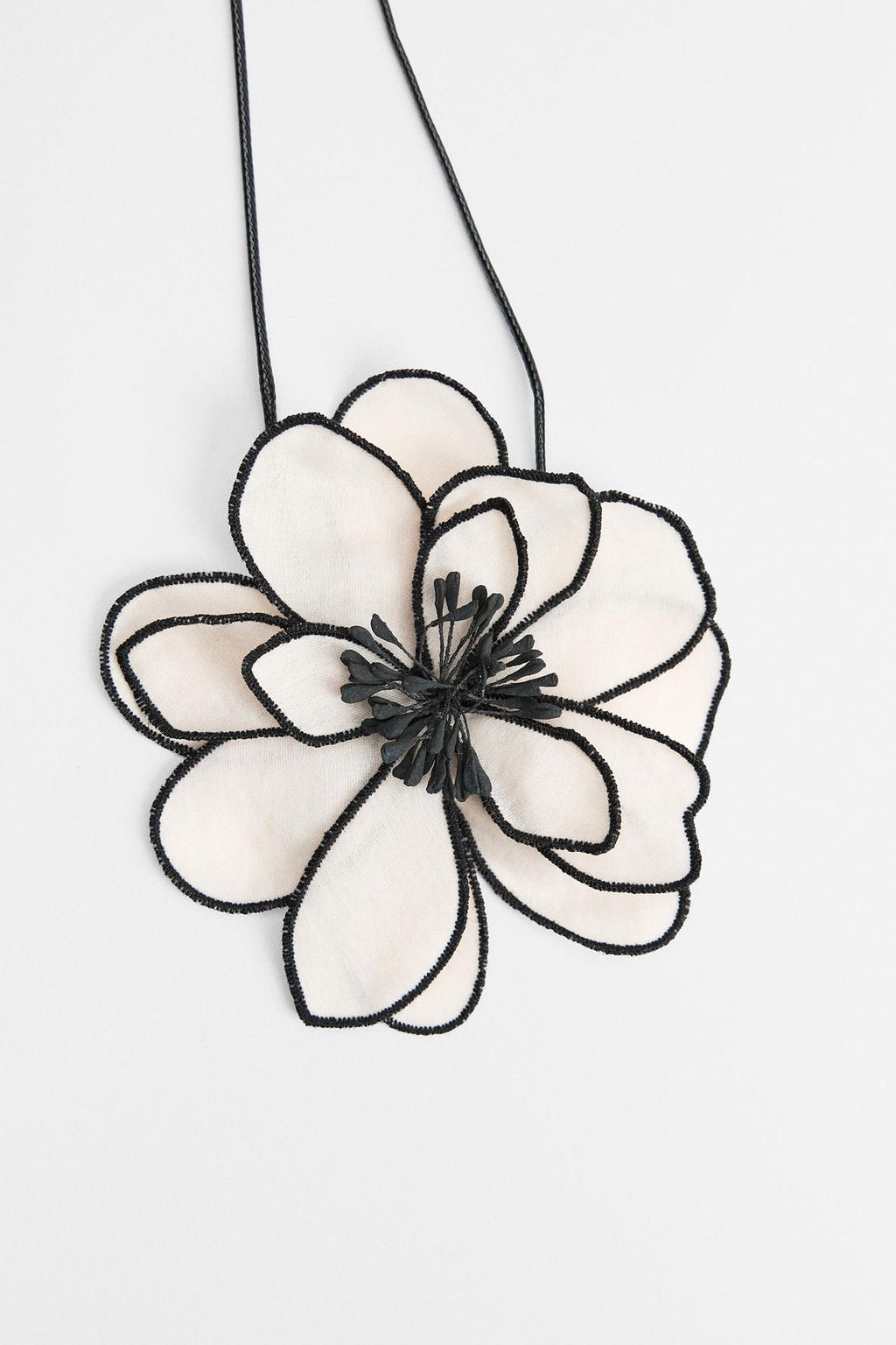 White Flower Rope Necklace